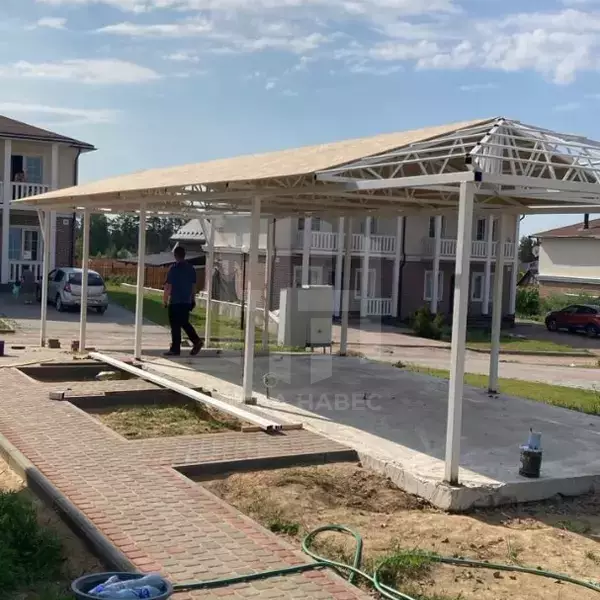 строительство вальмового навеса